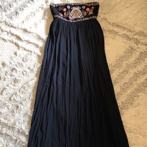 Xhilaration Maxi-dress size M